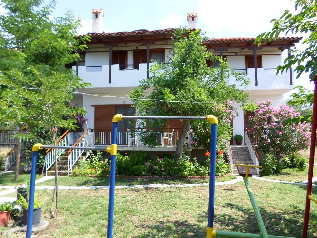 Bozelia Apartments 托罗尼 外观 照片